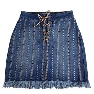 Wonderly Boho Embroidered Denim Skirt. Size 25